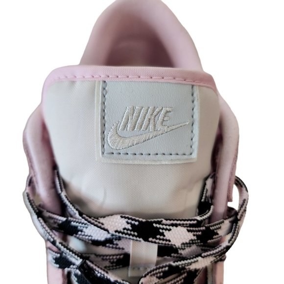 Size Men 10 Wmns 11.5 - Nike Dunk Low LX Pink Foam 2023 - Picture 11 of 12